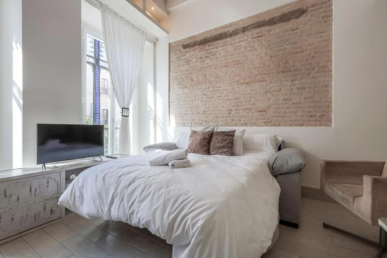 Julio Cesar Gran Apartamento De Lujo En El Centro De Sevilla Apartmán